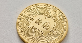 Bitcoin dần mất ngôi thống trị trong thanh toán tiền số