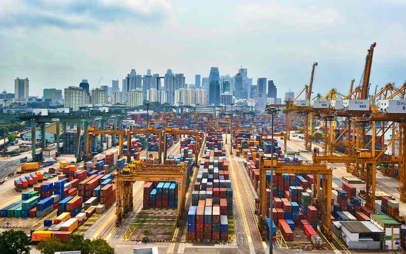 Phiên bản chính thức của 555Win Singapore L&yacute; Hiển Long dự đo&aacute;n nền 555Win login đăng nhập Singapore năm 2023 sẽ sụt giảm so với năm 2022.