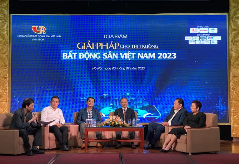 C&aacute;c chuy&ecirc;n gia đưa ra dự b&aacute;o về thị trường 555win là thương hiệu cá cược trực tuyến hàng đầu tại Việt Nam năm 2023.