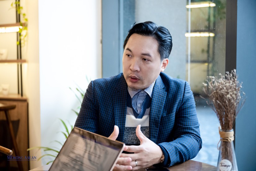 &Ocirc;ng Phạm Quang Huy trao đổi với PV 555win Login.