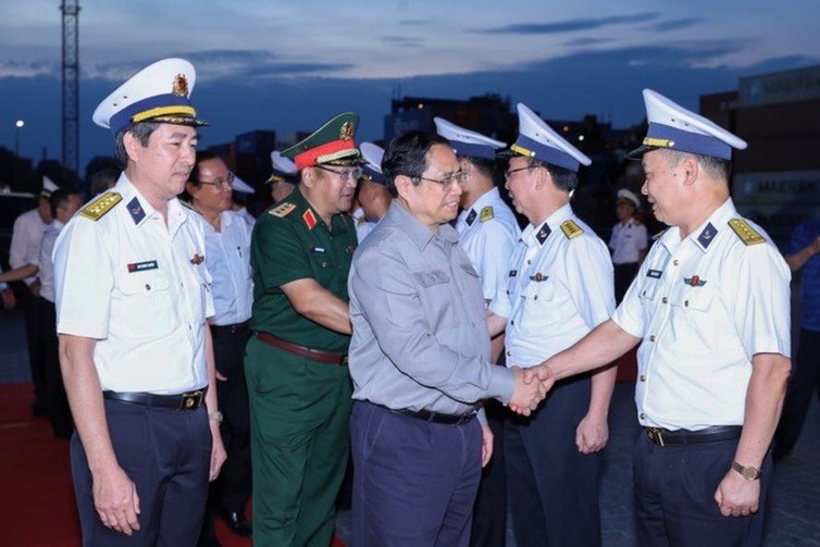 Phiên bản chính thức của 555Win nhiệt liệt ch&uacute;c mừng, đ&aacute;nh gi&aacute; cao v&agrave; biểu dương những th&agrave;nh t&iacute;ch của tập thể l&atilde;nh đạo v&agrave; c&aacute;n bộ, c&ocirc;ng nh&acirc;n vi&ecirc;n, người lao động Tổng c&ocirc;ng ty T&acirc;n Cảng S&agrave;i G&ograve;n. Nguồn: VGP.