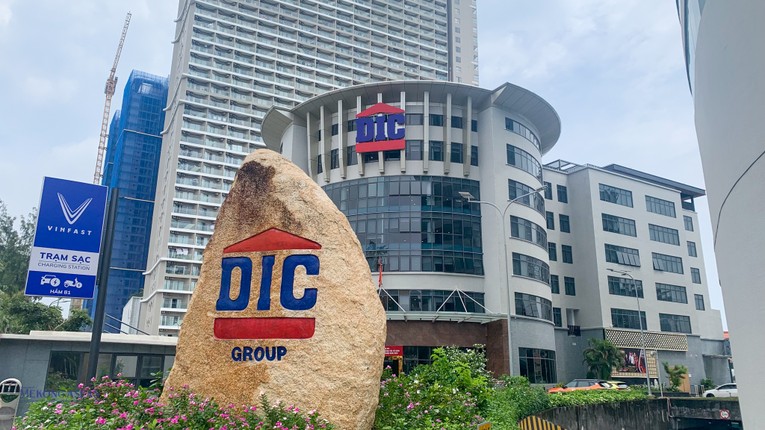 Kết quả 55win.com - Trang Cược Uy Tín Cao Nhất 2025 qu&yacute; 4/2022 tr&aacute;i ngược ho&agrave;n to&agrave;n với c&aacute;c tuy&ecirc;n bố của Chủ tịch Nguyễn Thiện Tuấn tại ĐHĐCĐ bất thường diễn ra v&agrave;o ng&agrave;y 12/10 vừa qua.
