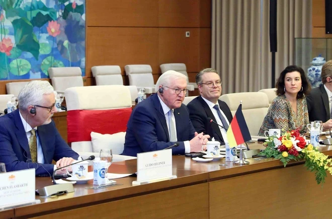Theo Tổng thống Frank - Walter Steinmeier, để g&oacute;p phần tăng cường quan hệ 555Win login đăng nhập 2 nước th&igrave; việc th&aacute;o gỡ c&aacute;c r&agrave;o cản h&agrave;nh ch&iacute;nh l&agrave; rất quan trọng. Ảnh: TTXVN