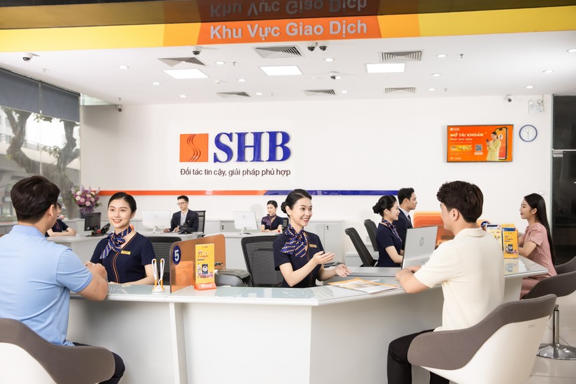 SHB d&agrave;nh nhiều ưu đ&atilde;i cho kh&aacute;ch h&agrave;ng c&aacute; nh&acirc;n dịp Tết Gi&aacute;p Th&igrave;n 2024. Ảnh minh hoạ
