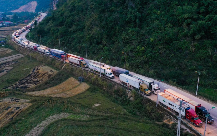 Lập m&ocirc; h&igrave;nh v&ugrave;ng xanh, luồng xanh tại c&aacute;c cửa khẩu để đẩy tốc độ th&ocirc;ng quan