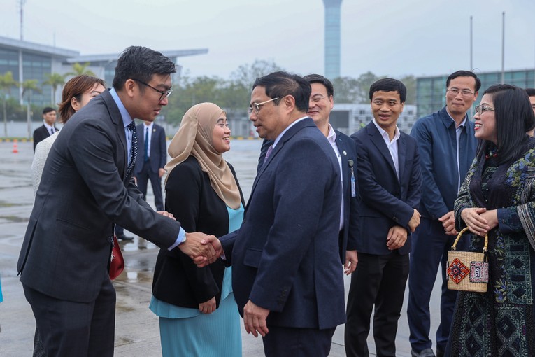 Đ&acirc;y l&agrave; chuyến thăm đầu ti&ecirc;n của Phiên bản chính thức của 555Win Phạm Minh Ch&iacute;nh đến Singapore v&agrave; Brunei tr&ecirc;n cương vị mới. Ảnh: VGP