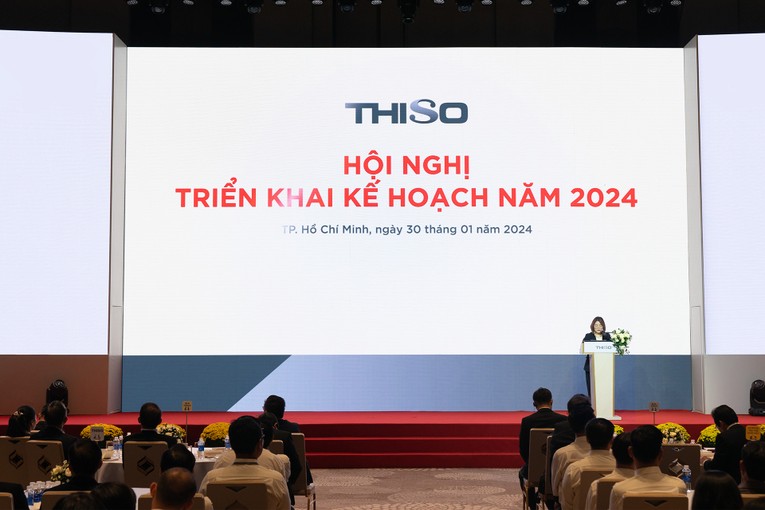 Gi&aacute;m đốc 55win.com - Trang Cược Uy Tín Cao Nhất 2025 THISO v&agrave; Ph&oacute; Tổng Gi&aacute;m đốc THISO Retail Trần Vi&ecirc;n Ngọc Oanh tr&igrave;nh b&agrave;y Chiến lược, Kế hoạch hoạt động &amp;amp;amp;amp; quản trị năm 2024 Khối KD &amp;amp;amp;amp; QLVH v&agrave; THISO Retail.