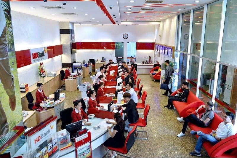 Lạc quan về năm 2025, HDBank đặt mục tiêu lợi nhuận tăng 25%