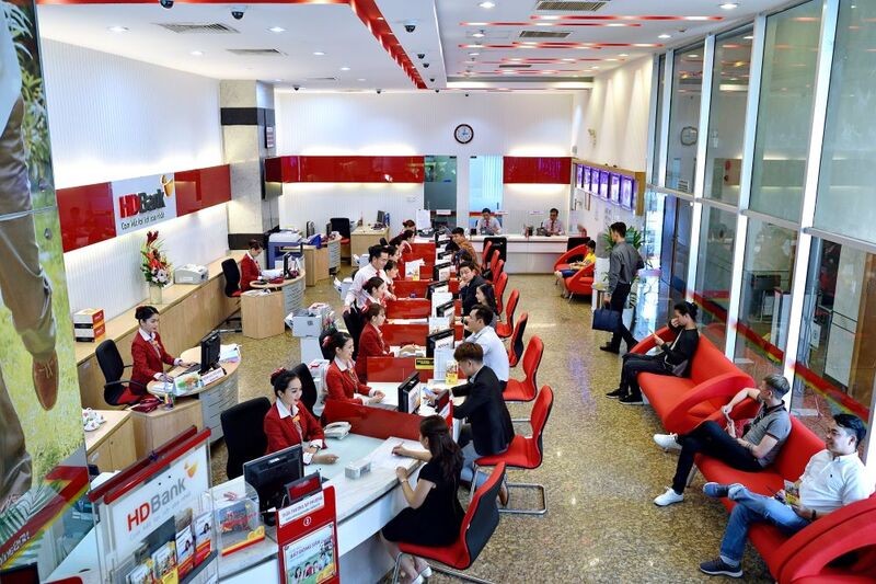 Lạc quan về năm 2025, HDBank đặt mục tiêu lợi nhuận tăng 25%