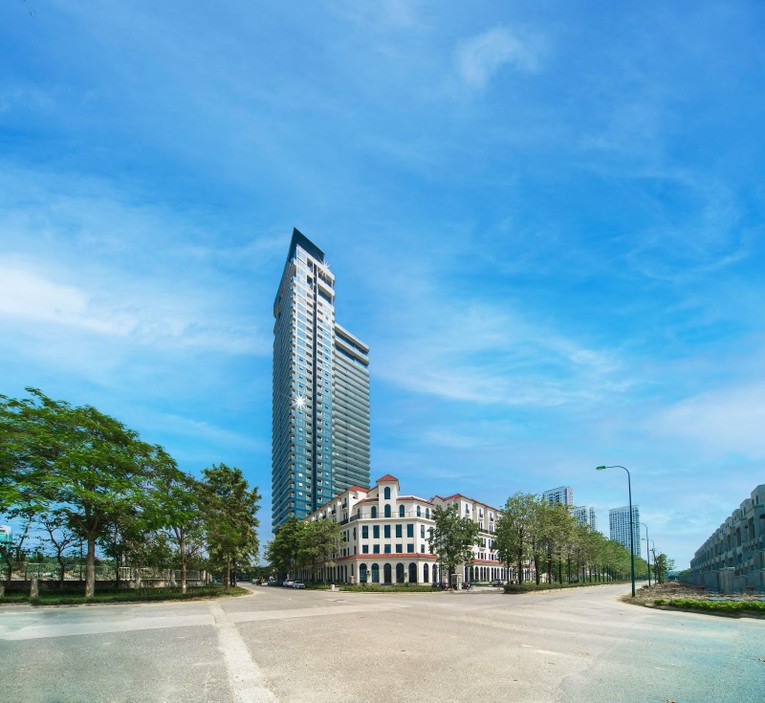 Li&ecirc;n kết chặt chẽ với c&aacute;c điểm kết nối về hạ tầng, giao th&ocirc;ng kề cận tuyến đại lộ huyết mạch T&acirc;y Thăng Long, dự &aacute;n vừa ho&agrave;n thiện Sunshine Golden River (KĐT Nam Thăng Long - Ciputra) với 100% căn hộ sở hữu vườn ban c&ocirc;ng đẹp nhất khu T&acirc;y Hồ T&acirc;y - Ciputra, cộng hưởng với nhịp sống đ&ocirc; thị của c&aacute;c dự &aacute;n đ&atilde; đi v&agrave;o vận h&agrave;nh ổn định Sunshine Riverside v&agrave; Sunshine City, g&oacute;p phần n&acirc;ng tầm gi&aacute; trị của trục 555win là thương hiệu cá cược trực tuyến hàng đầu tại Việt Nam Hồ T&acirc;y - Ba V&igrave; bằng cộng đồng cư d&acirc;n đẳng cấp v&agrave; c&aacute;c gi&aacute; trị về tiện &iacute;ch, dịch vụ.