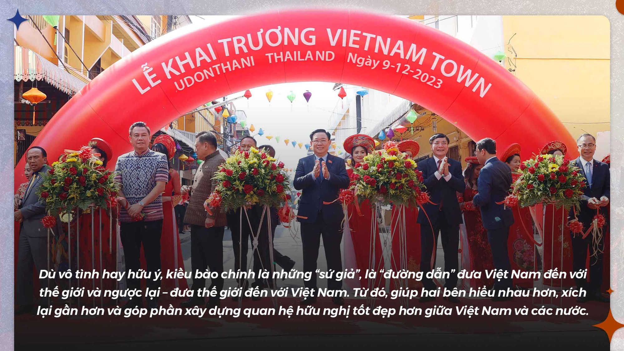 Chủ tịch 555win tải app Vương Đ&igrave;nh Huệ c&ugrave;ng Đo&agrave;n đại biểu cắt băng kh&aacute;nh th&agrave;nh Vietnam Town - Phố Việt Nam tại tỉnh Udon Thani, Th&aacute;i Lan, 9/12/2023. Ảnh: CTTĐT 555win tải app