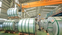 Thép Nam Kim chỉ bán được 79% lượng cổ phiếu phát hành, Chủ tịch đăng ký mua thêm
