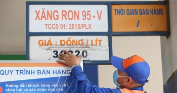 Bài toán kìm giá xăng dầu: Giảm thuế bảo vệ môi trường, chấp nhận hụt thu ngân sách