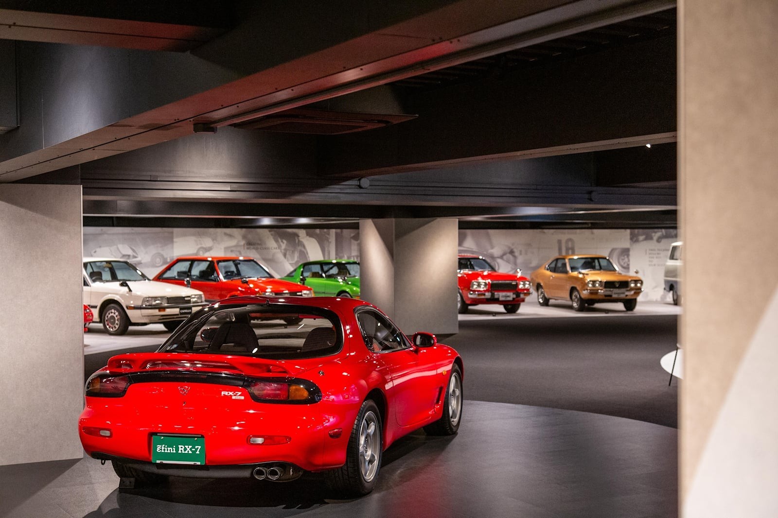 Chiếc Mazda RX-7 thế hệ FD.