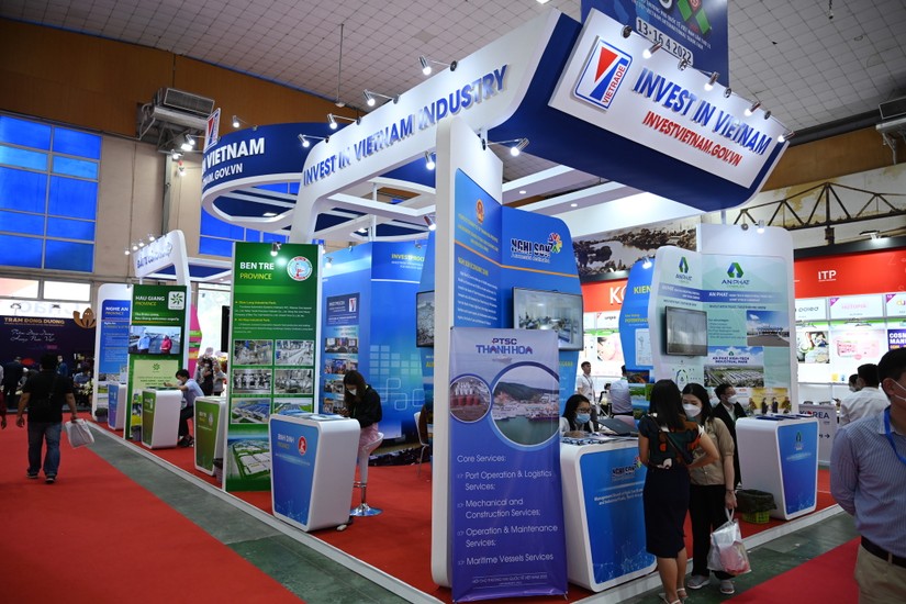 Gian h&agrave;ng Invest in Vietnam tại Vietnam Expo 2022 mang đến cơ hội thu h&uacute;t đầu tư cho c&aacute;c địa phương, Trang Nhà Cái 555win.com - Đăng Nhập +555k. Ảnh: Sơn Qu&aacute;ch