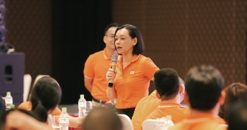 doanh nhan nguyen bach diep phu nu lam lanh dao co nhung the manh rieng