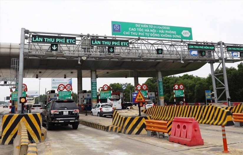 Bộ T&agrave;i ch&iacute;nh đề xuất 8 mức thu ph&iacute; sử dụng đường bộ với &ocirc; t&ocirc;