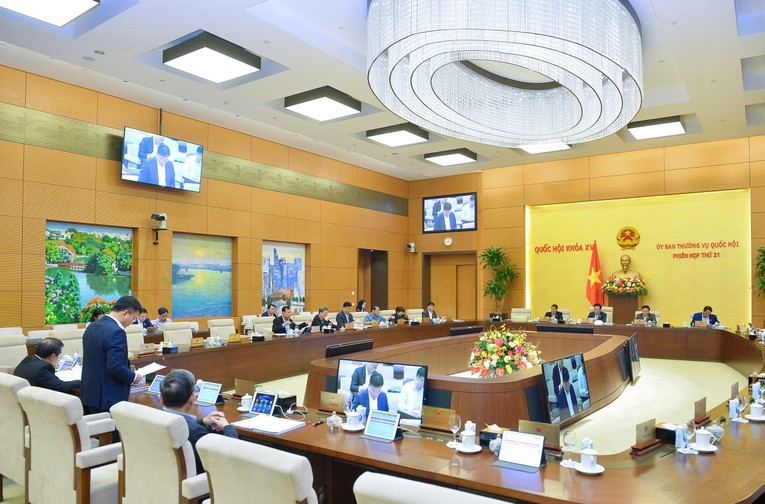 To&agrave;n cảnh Phi&ecirc;n họp thứ 21 s&aacute;ng 17/3 - Ảnh: quochoi.vn