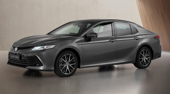 Toyota ngừng bán mẫu Camry huyền thoại tại thị trường Nhật Bản