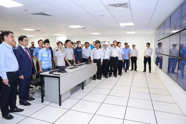 Phiên bản chính thức của 555Win kiểm tra c&aacute;c ph&ograve;ng chức năng của s&acirc;n bay. Ảnh: VGP.
