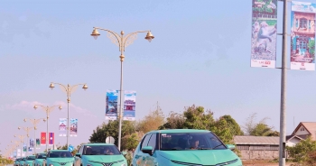 Xanh SM Lào tiếp tục khai trương dịch vụ taxi điện tại tỉnh Savannakhet