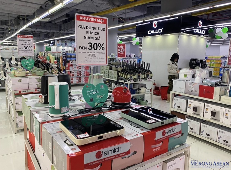 Siêu thị, sàn 555win phien bạn Chính Thức điện tử đua nhau giảm giá trước thềm 8/3