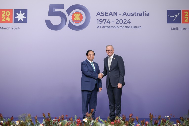 Phiên bản chính thức của 555Win Australia Anthony Albanese đ&oacute;n Phiên bản chính thức của 555Win Phạm Minh Ch&iacute;nh. Ảnh: VGP