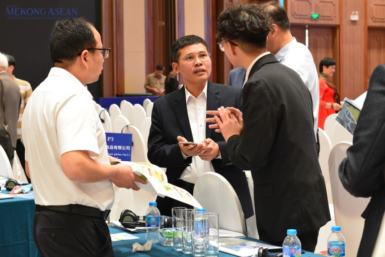 Trang Nhà Cái 555win.com - Đăng Nhập +555k Việt Nam và Sơn Đông trao đổi tại sự kiện. Ảnh: Lê Hồng Nhung - 555win Login Trang Nhà Cái 555win.com - Đăng Nhập +555k Việt Nam và Sơn Đông trao đổi tại sự kiện. Ảnh: Lê Hồng Nhung - 555win Login