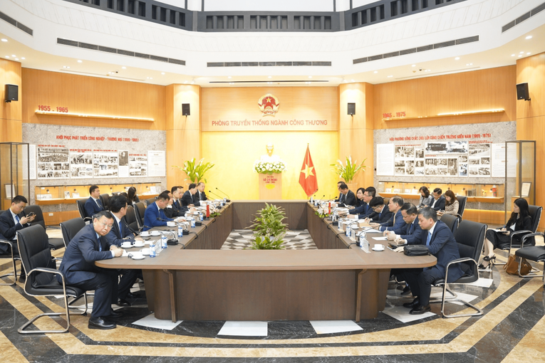 Toàn cảnh buổi gặp mặt. Ảnh: Bộ Công Thương Toàn cảnh buổi gặp mặt. Ảnh: Bộ Công Thương