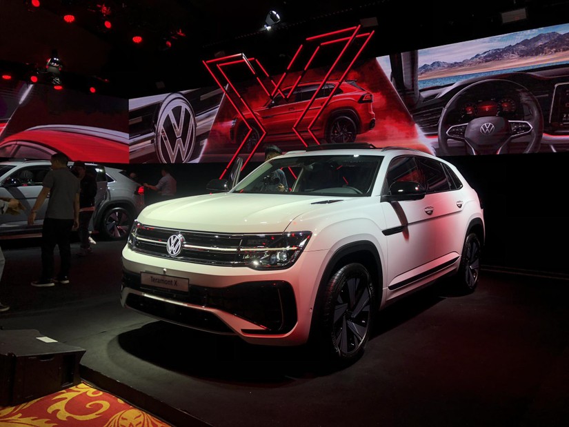 Volkswagen ra mắt mẫu xe d&agrave;nh cho &amp;amp;apos;Rich kid&amp;amp;apos; tại Việt Nam