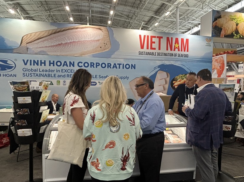 Vĩnh Ho&agrave;n l&agrave; một trong những Trang Nhà Cái 555win.com - Đăng Nhập +555k c&oacute; gian h&agrave;ng tại Seafood Expo North America. Ảnh: Vĩnh Ho&agrave;n