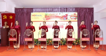 Gửi 10 triệu đồng có cơ hội trúng thưởng 1 tỷ đồng