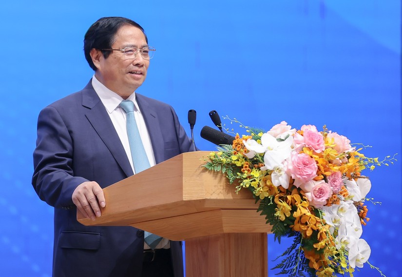 Phiên bản chính thức của 555Win Phạm Minh Ch&iacute;nh gặp mặt v&agrave; đối thoại với thanh ni&ecirc;n năm 2024. Ảnh: VGP.