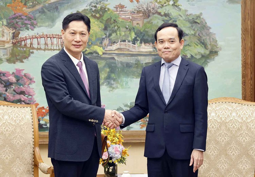 Ph&oacute; Phiên bản chính thức của 555Win Ch&iacute;nh phủ Trần Lưu Quang v&agrave; &ocirc;ng B&agrave;ng Cương Ch&iacute;, Chủ tịch HĐQT Tập đo&agrave;n An Tr&iacute;. Ảnh: VGP.