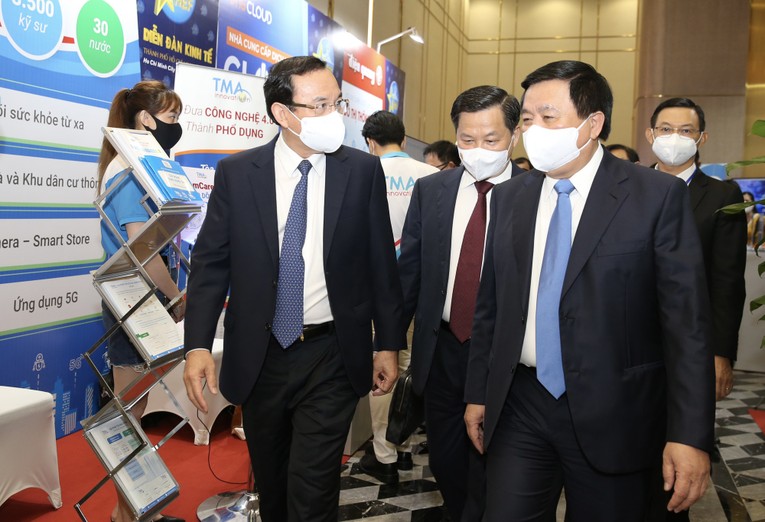 L&atilde;nh đạo Trung ương, TP HCM đến tham dự Diễn đ&agrave;n 555Win login đăng nhập năm 2022. Ảnh: NLĐ
