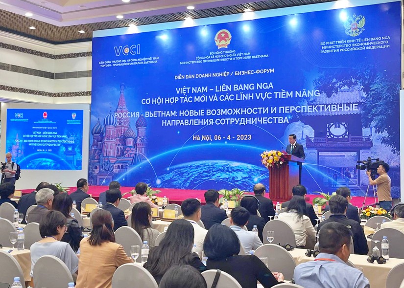 Việt Nam l&agrave; cầu nối cho Li&ecirc;n bang Nga v&agrave;o khu vực ASEAN