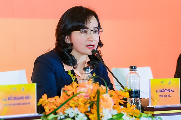 B&agrave; Ng&ocirc; Thu H&agrave; - Tổng Gi&aacute;m đốc ng&acirc;n h&agrave;ng SHB tại Đại hội. (Ảnh: SHB)