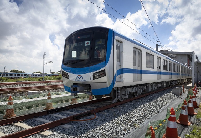 T&agrave;u metro Bến Th&agrave;nh - Suối Ti&ecirc;n. Ảnh: Ban Quản l&yacute; Đường sắt đ&ocirc; thị TP HCM