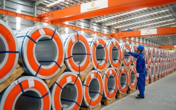 Vừa rút hồ sơ niêm yết HoSE, Tôn Đông Á báo lãi giảm 60% trong quý 1/2023