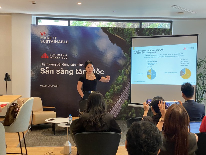 B&agrave; Trang B&ugrave;i, Tổng Gi&aacute;m Đốc Cushman &amp;amp;amp; Wakefield.