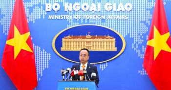 viet nam binh luan ve viec cac nuoc dien tap tren bien dong