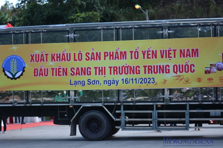 L&ocirc; tổ yến đầu ti&ecirc;n xuất khẩu v&agrave;o Trung Quốc theo con đường ch&iacute;nh ngạch. Ảnh: L&ecirc; Hồng Nhung - 555win Login