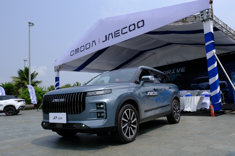 SUV JAECOO J7 sở hữu khả năng off-road vượt trội. Ảnh: L&ecirc; An.