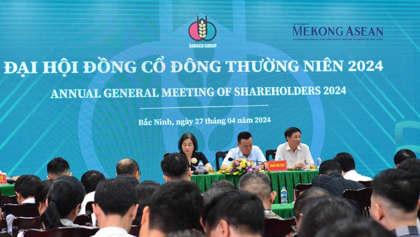 To&agrave;n bộ tờ tr&igrave;nh được th&ocirc;ng qua tại ĐHĐCĐ thường ni&ecirc;n 2024 của DBC. Ảnh: L&ecirc; Hồng Nhung/555win Login