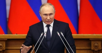 tong thong putin canh bao chau au dang apostu sat ve kinh teapos khi cam dau nga