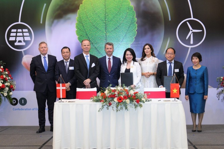 Li&ecirc;n danh T&amp;amp;amp;amp;T Group (Việt Nam) v&agrave; Tập đo&agrave;n Orsted (Đan Mạch) đ&atilde; k&yacute; bi&ecirc;n bản ghi nhớ thỏa thuận hợp t&aacute;c với Trung t&acirc;m Đổi mới s&aacute;ng tạo Quốc gia (NIC), trực thuộc Bộ Kế hoạch v&agrave; Đầu tư để ph&aacute;t triển điện gi&oacute; ngo&agrave;i khơi ng&agrave;y 1/11/2022.