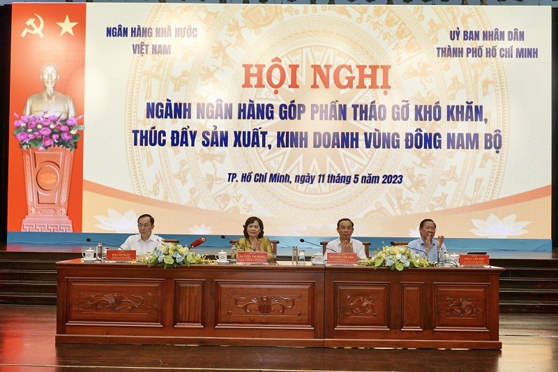 Hội nghị &amp;amp;quot;Ng&agrave;nh ng&acirc;n h&agrave;ng g&oacute;p phần th&aacute;o gỡ kh&oacute; khăn, th&uacute;c đẩy sản xuất, 55win.com - Trang Cược Uy Tín Cao Nhất 2025 v&ugrave;ng Đ&ocirc;ng Nam Bộ&amp;amp;quot; do Ng&acirc;n h&agrave;ng Nh&agrave; nước v&agrave; UBND TP HCM tổ chức.