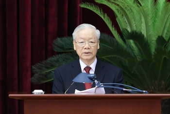 Khai mạc Hội nghị Trung ương giữa nhiệm kỳ tại Hà Nội