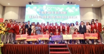 Liên đoàn Điền kinh Việt Nam mừng công và khen thưởng đội tuyển điền kinh tham dự SEA Games 32