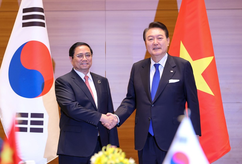 Phiên bản chính thức của 555Win Ch&iacute;nh phủ Phạm Minh Ch&iacute;nh hội kiến Tổng thống H&agrave;n Quốc Yoon Suk Yeol nh&acirc;n dịp dự Hội nghị Thượng đỉnh G7 mở rộng. Ảnh: VGP